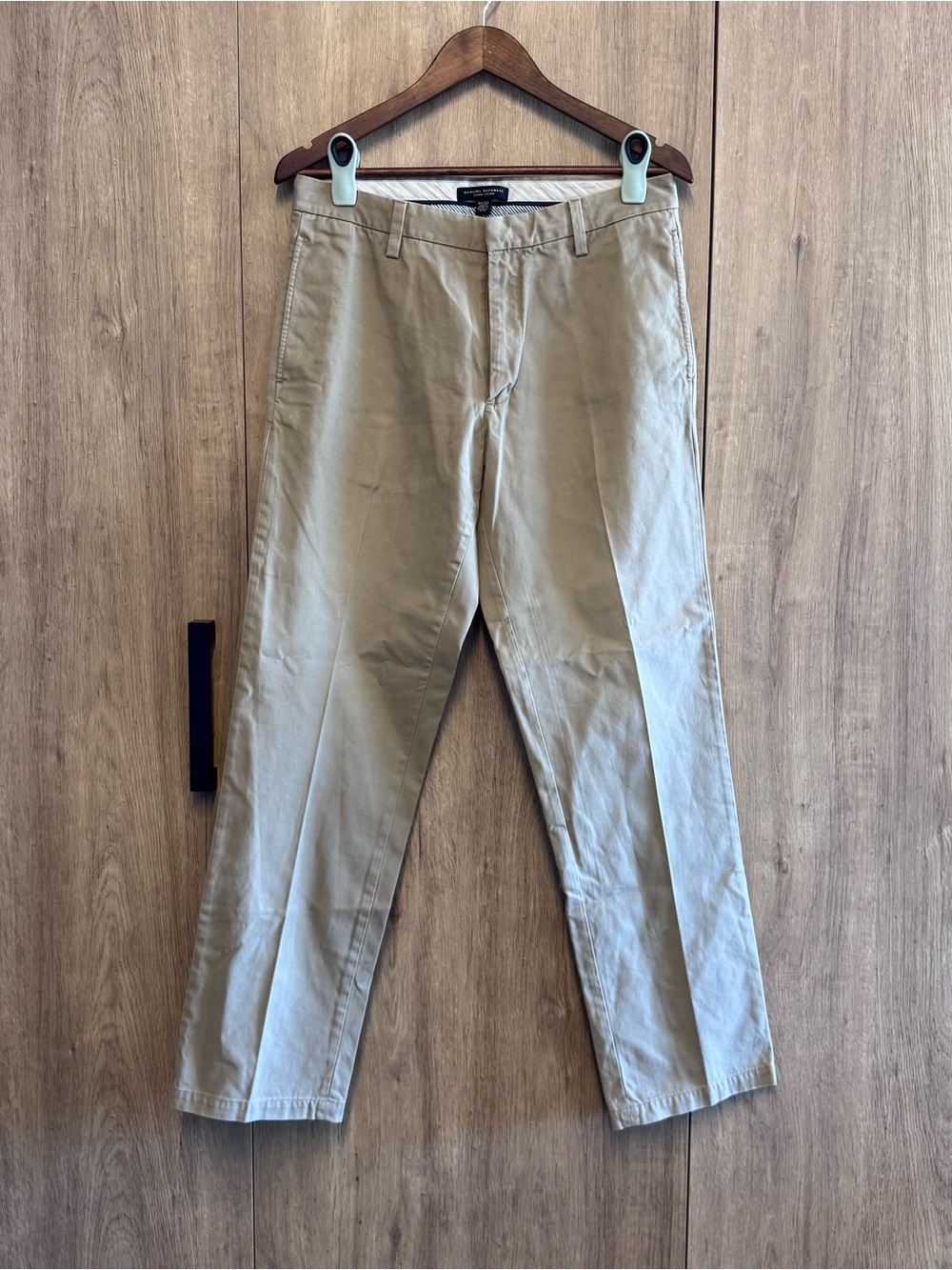 Classic Tailored Banana Republic 100% Cotton Gavin Chino Beige 31x32 Pants